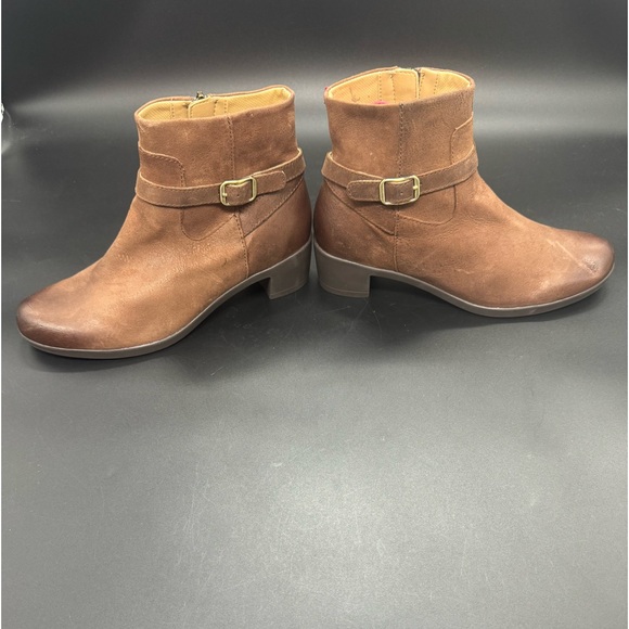 Dansko Cagney Ankle Bootie Brown - Picture 5 of 11